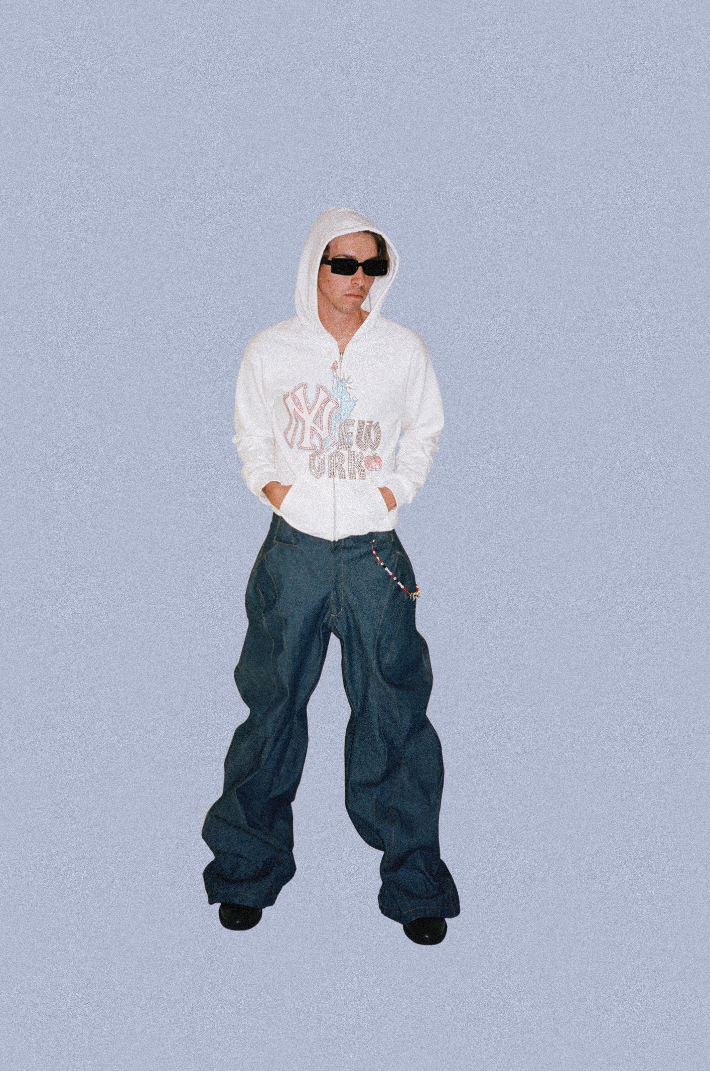 NY RHINESTONE HEAVY WEIGHT HOODIE IN WHITE