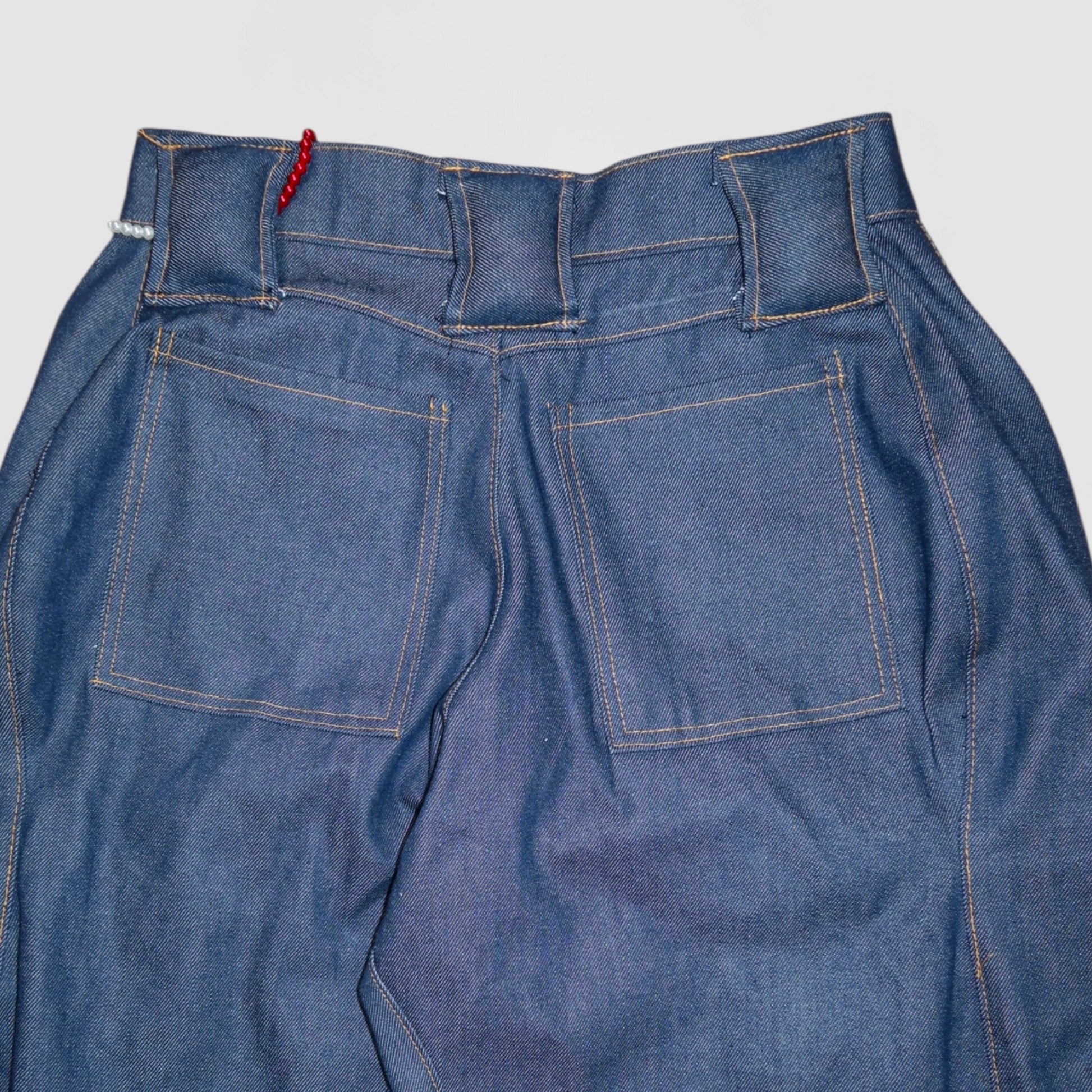 WAVY BAGGY PINCHED JEANS IN BLUE